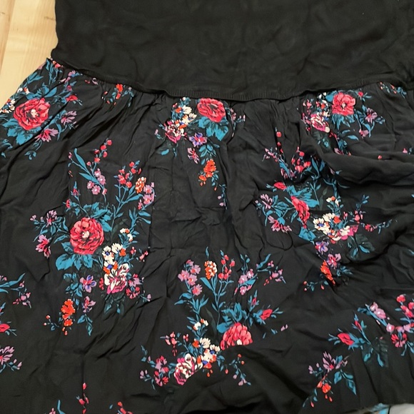 Torrid sweater mini-skater dress with 2 fabrics (and it has POCKETS) - Picture 2 of 5